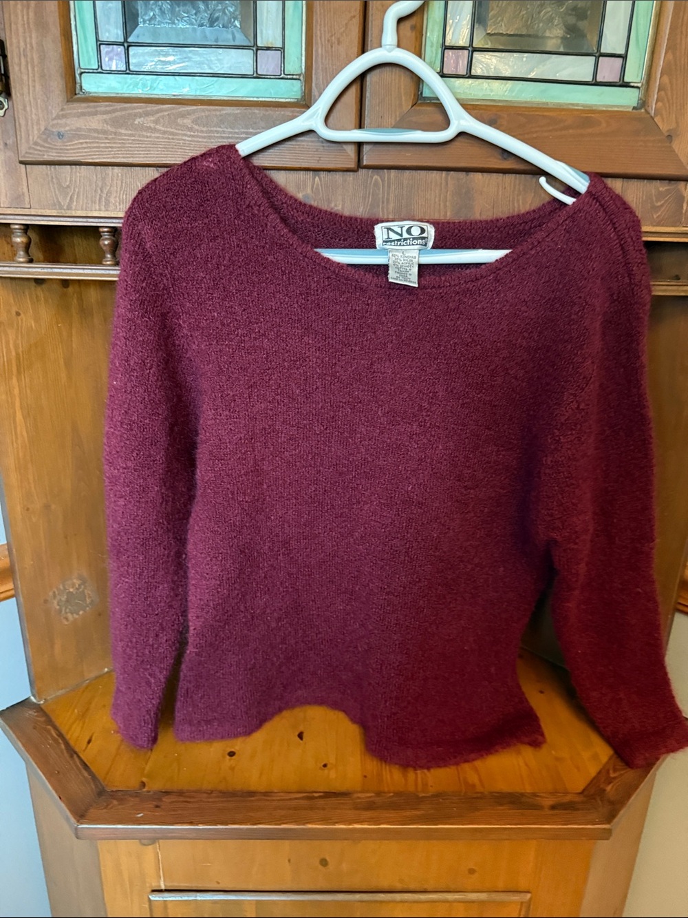 No restrictions kid Moher blend Women's Wine Red Crewneck Sweater L